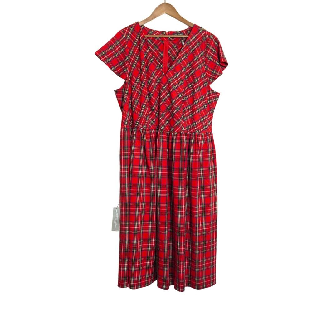 Lane Bryant Women's Size 16 Red Plaid Fit & Flare Dress Short Sleeve V-Neck NWT